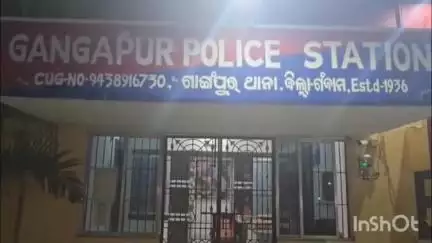 ସୋରଡା: କେଶରାପଲ୍ଲୀ ଗ୍ରାମରେ ଦୁର୍ଘଟଣାରେ ମୃତକ ମହିଳାଙ୍କ ମର ଶରୀର ଗ୍ରାମରେ ପହଞ୍ଚିଲା