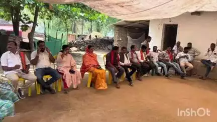 बास्तानार: चित्रकोट विधायक विनायक गोयल ग्राम पंचायत राजूर में दशगात्र कार्यक्रम में हुए शामिल