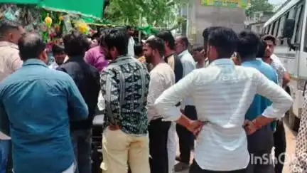 शिवगंज: शिवगंज शहर में शराब के नशे में धुत 3 युवकों ने मचाया उत्पात, राहगीरों व यात्रियों को किया परेशान