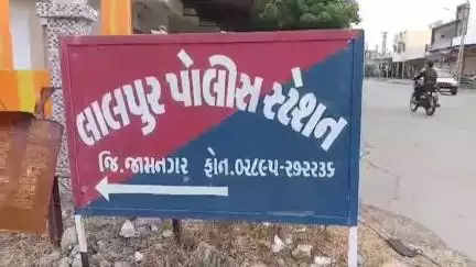 લાલપુર: લાલપુરમાં દીકરાના લગ્નમાં ફટાકડા ફોડનાર સામે ફરિયાદ