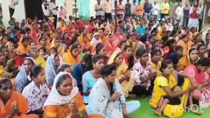 केशकाल: कुम्हार समाज द्वारा आयोजित नरसिंह जयंती महोत्सव कार्यक्रम में शामिल हुए केशकाल विधायक नीलकंठ टेकाम