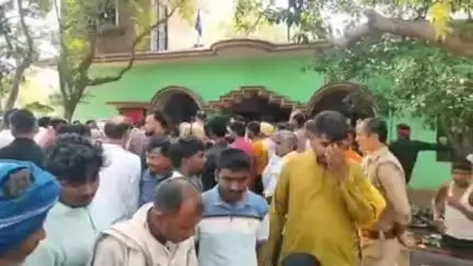 पयागपुर: सतरही गांव में खेत में लगे कटीले तार में करंट उतरने से युवक की हुई मौत, जांच में जुटी पुलिस