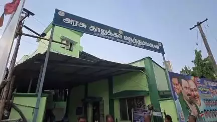 ஆவடி: பூந்தமல்லி  அடுத்த சென்னீர்குப்பத்தில் காரின் மீது அரசு பேருந்து மோதி பெண் பலி, தோழி காயம்