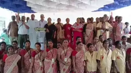 எழும்பூர்: ராஜரத்தினம் மைதானம் அருகே ஆஷா பணியாளர்கள் தர்ணா போராட்டம்