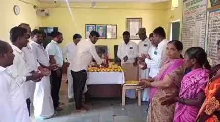 ಸಿರವಾರ: ಬಾಗಲವಾಡ ಗ್ರಾಮ ಪಂಚಾಯಿತಿ ಕಾರ್ಯಾಲಯದಲ್ಲಿ ಗೌತಮ್ ಬುದ್ಧರ ಜಯಂತಿ ಆಚರಣೆ