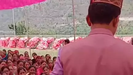 पुरोला: नौगांव मंडल में आयोजित महिला सम्मान कार्यक्रम में विधायक पुरोला ने की शिरकत