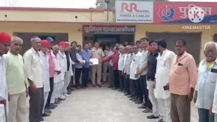 भूपालसागर: चोरवड़ी गांव में मोहन नाड़ी तालाब पर अवैध अतिक्रमण के विरोध में ग्रामीणों ने पुलिस को सौंपा ज्ञापन, कार्रवाई की मांग की
