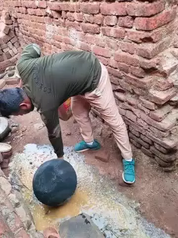 পুঞ্চা: কেন্দা থানার একাধিক জায়গায় অভিযান চালিয়ে চোলাই মদ নষ্ট করলো আবগারি দপ্তর