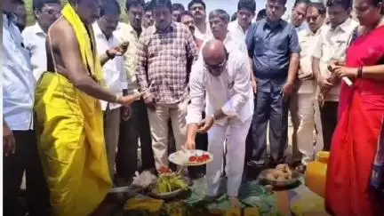 మైదుకూరు: నూతన జూనియర్ కళాశాల నిర్మాణానికి భూమి పూజ చేసిన మైదుకూరు ఎమ్మెల్యే పుట్టా సుధాకర్ యాదవ్