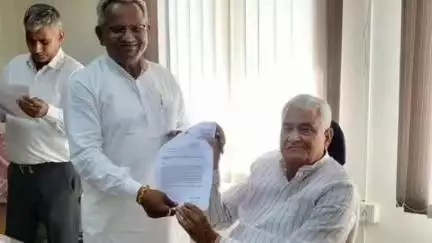 चौहटन: राजस्थान सरकार में कृषि मंत्री किरोड़ी लाल मीणा से चौहटन विधायक ने की मुलाकात, विभिन्न विषयों पर चर्चा की