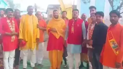नौरोजाबाद: ग्राम निपानिया में देवी पुराण कथा का भव्य भंडारे के साथ हुआ समापन
