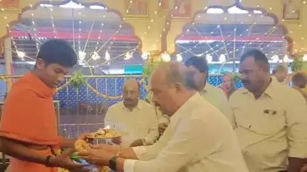 ಕುಂದಗೋಳ: ಕುಂದಗೋಳ ತಾಲೂಕಿನ ವಿವಿಧ ಕಡೆಗಳ ಜಾತ್ರಾ ಮಹೋತ್ಸವದಲ್ಲಿ ಶಾಸಕ ಎಂಆರ್ ಪಾಟೀಲ್ ಭಾಗವಹಿಸಿ, ಗದ್ದುಗೆಗೆ ವಿಶೇಷ ಪೂಜೆ