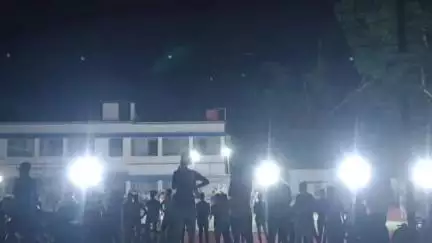 বাদুড়িয়া: রুদ্রপুর হাইস্কুল মাঠে ইয়াং ছেলেদের পরিচালনায় অনুষ্ঠিত হলো ১৬দলীয় শর্টহ্যান্ড ক্রিকেটে প্রতিযোগিতা