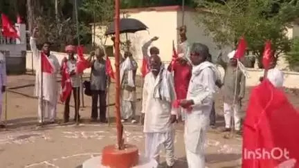 हसपुरा: प्रखंड बसस्टैंड के समीप रामशरण यादव पुस्तकालय परिसर में सीपीआई का हुआ 34वां अंचल सम्मेलन