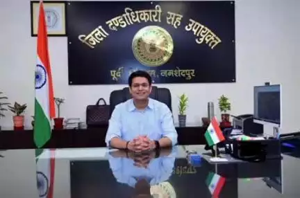 बहरागोड़ा: बहरागोड़ा में मुख्यमंत्री मंईयां सम्मान योजना के 99 संदिग्ध लाभुक मिले, डीसी ने जांच के दिए आदेश