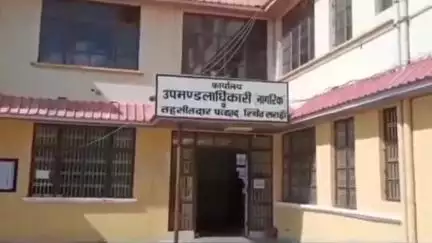 पच्छाद: सराहां-मंडी खड़ाना मार्ग पर नियमित बस सेवा न चलने से ग्रामीण परेशान, SDM को सौंपा मांग पत्र