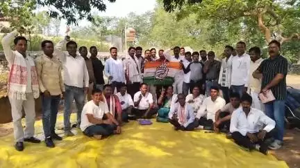 अनगड़ा कांग्रेस कमेटी की बैठक में रेज्जाक अंसारी पश्चिमी  योगेंद्रर बेदिया पूर्वी मंडल अध्यक्ष चुने गए !