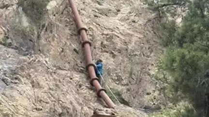 पूह: किन्नौर के ज्ञाबुंग पंचायत में पहाड़ों से लाया जा रहा सिंचाई का पानी, जल शक्ति विभाग निरीक्षण हेतु पहुंचा