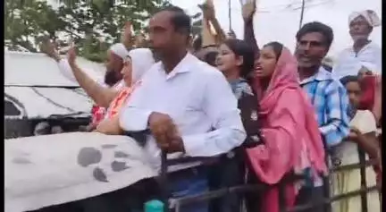 বাঘবৰ: বৰপেটাৰ ৫৭ নং কাদং গাওঁ পঞ্চায়তত সোমবাৰে বিজয় উৎসৱ পালন কৰিলে কংগ্ৰেছ প্ৰাৰ্থীয়ে, মঙলবাৰে বিজয়ী এ আই ইউ ডি এফৰ ৰেলি