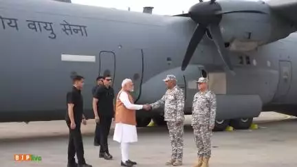 #भारत माता की जय 🇮🇳🙏🏻
PM Shri Narender Modi visited the Adampur Air Base......