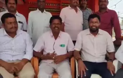 రాజంపేట: ఇలాంటి షరతులు లేకుండా రాజీవ్ యువ వికాస్ పథకాన్ని ప్రభుత్వం అమలు చేయాలి రామారెడ్డి లో రామారెడ్డి మాజీ ఎంపీపీ దశరథ్ రెడ్డి