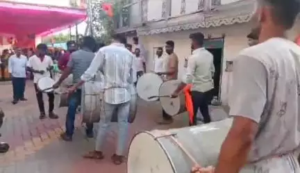 ಗೋಕಾಕ: ಯಬರಟ್ಟಿ ಗ್ರಾಮದಲ್ಲಿ ಶ್ರೀ ಶಿವಶರಣೆ ಹೆಮ್ಮರಡ್ಡಿ ಮಲ್ಲಮ್ಮನ 603 ನೇ ಜಯಂತಿ ಅದ್ದೂರಿ ಮೆರವಣಿಗೆ ಮೂಲಕ ಆಚರಣೆ