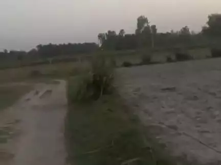##road nahin banvae ja rahi hai@