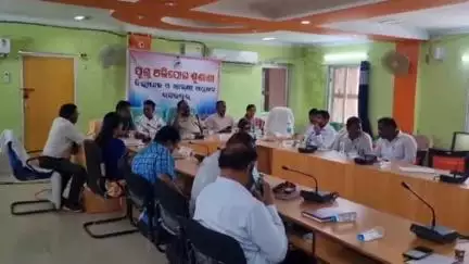 ଜମନକିରା: ଜମନକିରା ବ୍ଲକ ଅଫିସ ଠାରେ ଯୁଗ୍ମ ଅଭିଯୋଗ ଶୁଣାଣି ଶିବିର ଅନୁଷ୍ଠିତ