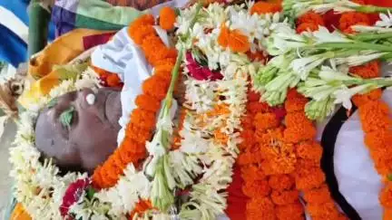 রাজনগর: প্রয়াত বিজেপি নেতা প্রভাত ব্যানার্জিকে শেষ শ্রদ্ধা, শোকস্তব্ধ রাজনগর