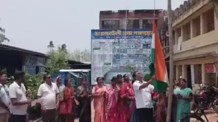 কাঁথি ৩: ভাজাচাউলী অঞ্চল সংঘ সমবায় মহিলা নেতৃত্ব দের নিয়ে আলোচনা সভায় আজ উপস্থিত ছিলেন পঞ্চায়েত সমিতি সভাপতি বিকাশ চন্দ্র বেজ