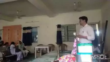 नीमडीह: नीमडीह सीएचसी में मनाया गया नर्स डे