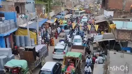 रोह: रोह बाजार में एक तरफ अतिक्रमण तो दूसरे तरफ बालू लदे गाड़ी से जनता त्राहिमाम, SDO ने जारी किया सख्त आदेश #jansamasya