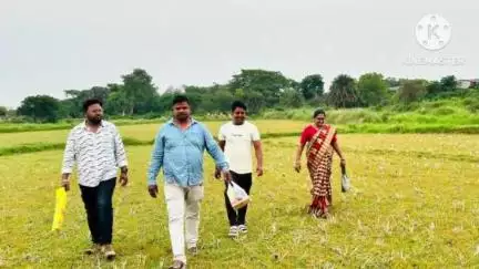 রঘুনাথপুর ১: জয়চন্ডী রেল স্টেশনের সামনের মাঠে গিয়ে চাষিদের শ্রদ্ধা জানিয়ে ১৩ই মে দিনটি পালন করল রঘুনাথপুর শহর যুব তৃণমূল কংগ্রেস