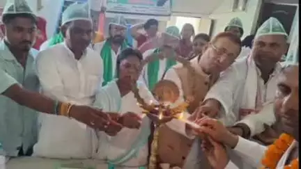 पंडौल: वैशाली के राजापाखर में आयोजित सामाजिक न्याय परिचर्चा में मधुबनी विधायक समीर महासेठ शामिल हुए