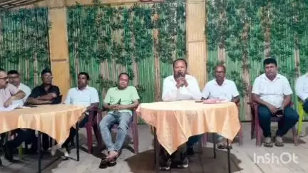 নদুৱাৰৰ কন্যকা বহুমুখী পামত চকীঘাট গোট সমন্বয়ৰক্ষী কমিটিৰ ৰাজহুৱা সভা সম্পন্ন