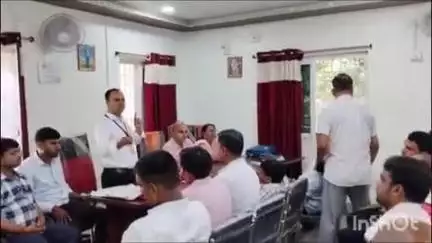 दिघवारा: दिघवारा प्रखंड में बीएलओ को प्रशिक्षण, भारत निर्वाचन आयोग के निर्देशानुसार