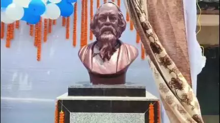 দাঁতন ২: কাশমুলি প্রাথমিক বিদ্যালয় ঈশ্বরচন্দ্র বিদ্যাসাগর ও রবীন্দ্রনাথ ঠাকুরের আবক্ষ মূর্তি আবরণ উন্মোচন হলো, উপস্থিত বিধায়ক