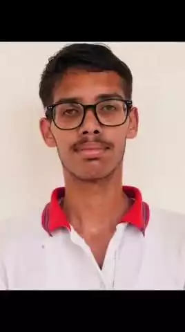 90% अंक प्राप्त कर आभूषित तोमर बना डिवाइन ग्लोबल एकेडमी का टॉपर, स्कूल में खुशी का माहौल बांटी मिठाई 
 संदीप दहिया