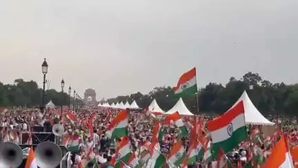 दिल्ली:- इंडिया गेट पर निकली ऑपरेशन सिन्दूर के बाद शौर्य सम्मान यात्रा।
#operationsindoor #tiranga