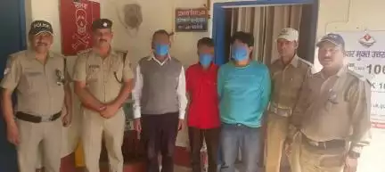 कर्णप्रयाग: एसपी के निर्देश पर वारंटियों की धरपकड़ जारी, कर्णप्रयाग पुलिस ने 3 फरार वांरटी अभियुक्त को किया गिरफ्तार