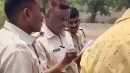 पातुर: पिंपळखुटा येथील ऑटो सर्विसची तोडफोड करून गॅरेज जाळले; पोलीस स्टेशनला पाच जणांवर गुन्हा दाखल