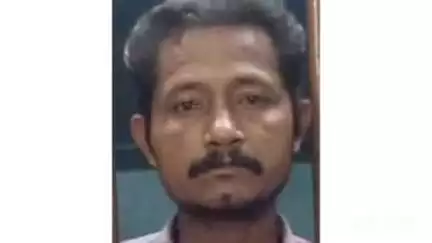 റാന്നി: ഇട്ടിയപ്പാറയിലെ ആളൊഴിഞ്ഞ വീട്ടിൽ നിന്ന് സാധനങ്ങൾ മോഷ്ടിച്ച് കടത്താൻ ശ്രമിച്ച കേസിൽ രണ്ടു പേർ പിടിയിൽ