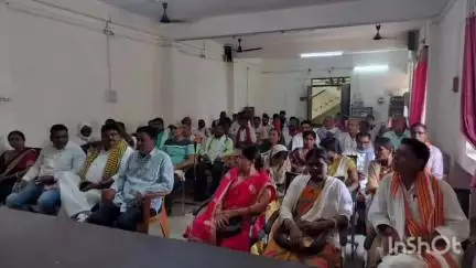 रमना: तीन महीने का अग्रिम राशन वितरण की तैयारी, सीओ ने की बैठक