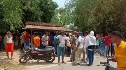 कटेया: कटेया थाना क्षेत्र के रैपुर गांव में अज्ञात वाहन की चपेट में आने से बाइक सवार युवक की मौत, पुलिस जाँच कर रही है