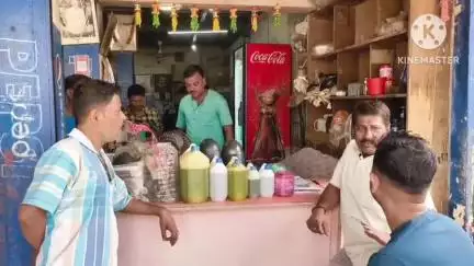 শান্তিরবাজার: শান্তির বাজার  মহকুমায়  অন্তর্গত বীরচন্দ্র মনু বাজারে তিনটি দোকানে  দুঃসাহসিক চুরির ঘটনায় চাঞ্চল্য