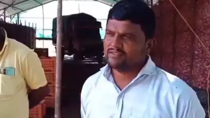 आंबेगाव: चास परीसरात मुसळधार पाऊस, शेतकऱ्यांचा ६० ते ७० पिशवी कांदा गेला वाहून: स्थानिक नागरिक बारावे