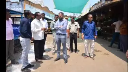 கீழ்வேளூர்: கீழ்வேளூர் வட்டத்திற்குட்பட்ட பல்வேறு இடங்களில் உங்களைத் தேடி உங்கள் ஊரில் திட்டத்தின் கீழ் மாவட்ட ஆட்சியர் ஆகாஷ் கள ஆய்வு மேற்கொண்டார்