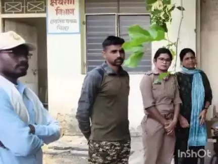 चिमूर: वन विभागाकडून 50 हजार रुपयांची आर्थिक सहकार्य करबडा येथील घटना