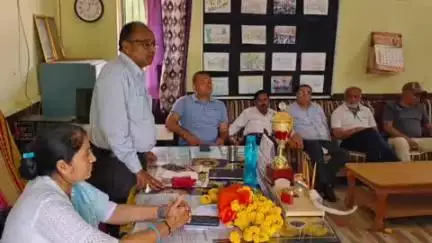 झौथरी: पीएमश्री श्री मणीलाल पण्ड्या राजकीय उच्च माध्यमिक विद्यालय सीमलवाडा में एसडीएमसी, एसएमसी और पीटीए की बैठक आयोजित