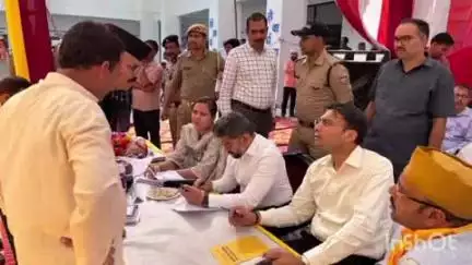 चकराता: लाखामंडल में लगा डीएम दरबार, सुनी गई जन समस्याएं
